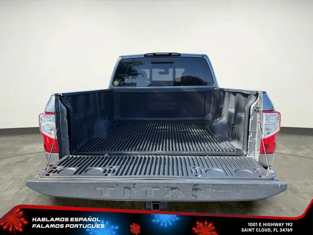 Used 2017  Nissan SV image 10