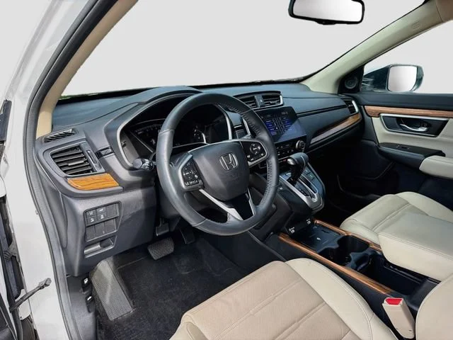 Used 2021 Platinum White Pearl Honda Touring image 25