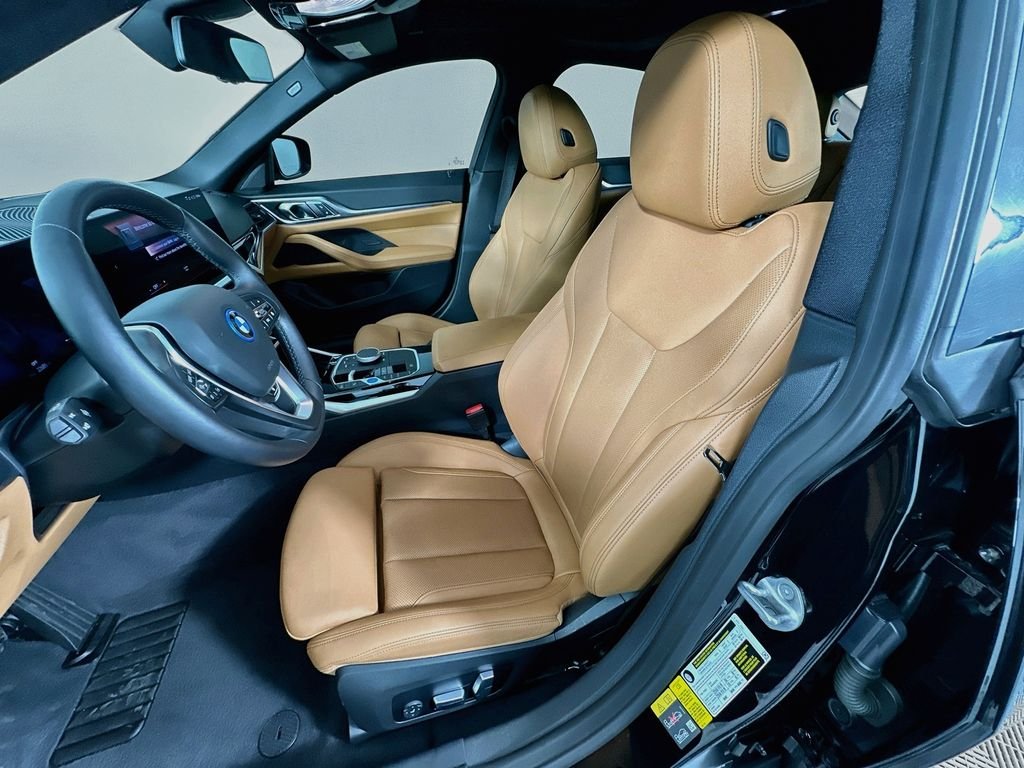 Certified Used 2023 Jet Black BMW eDrive35 image 21