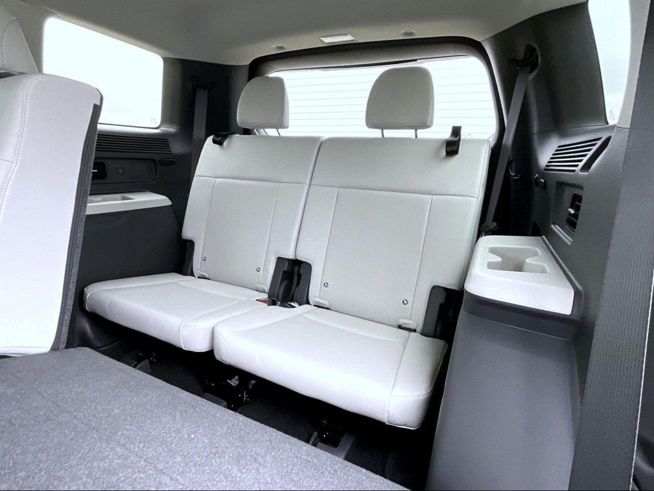 New 2026 Blue Hyundai SEL image 22