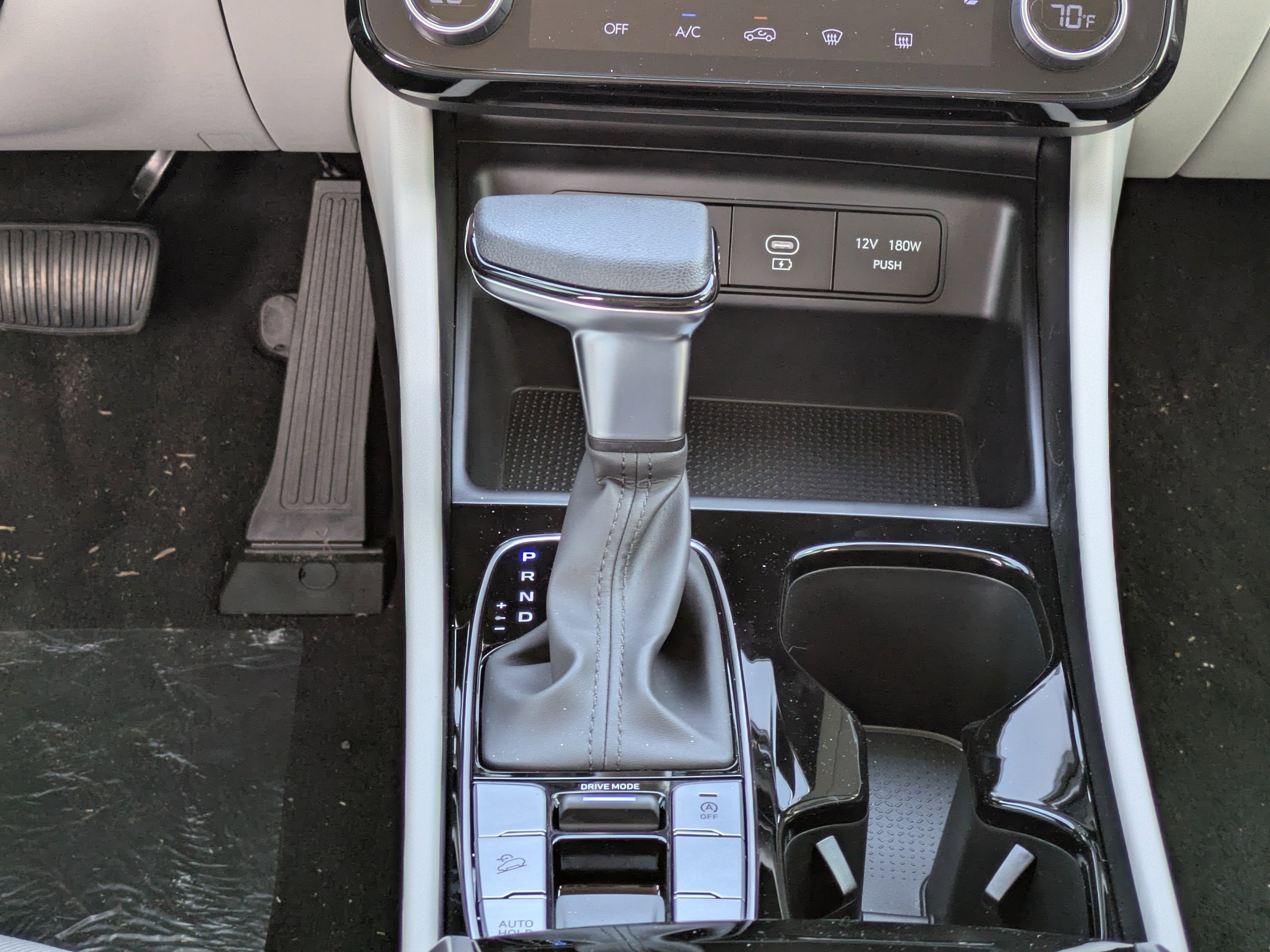 New 2026 Rockwood Green Hyundai SEL FWD image 13