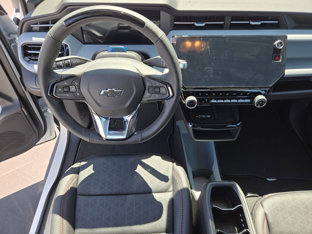 2027 Chevrolet Bolt RS - Photo 8