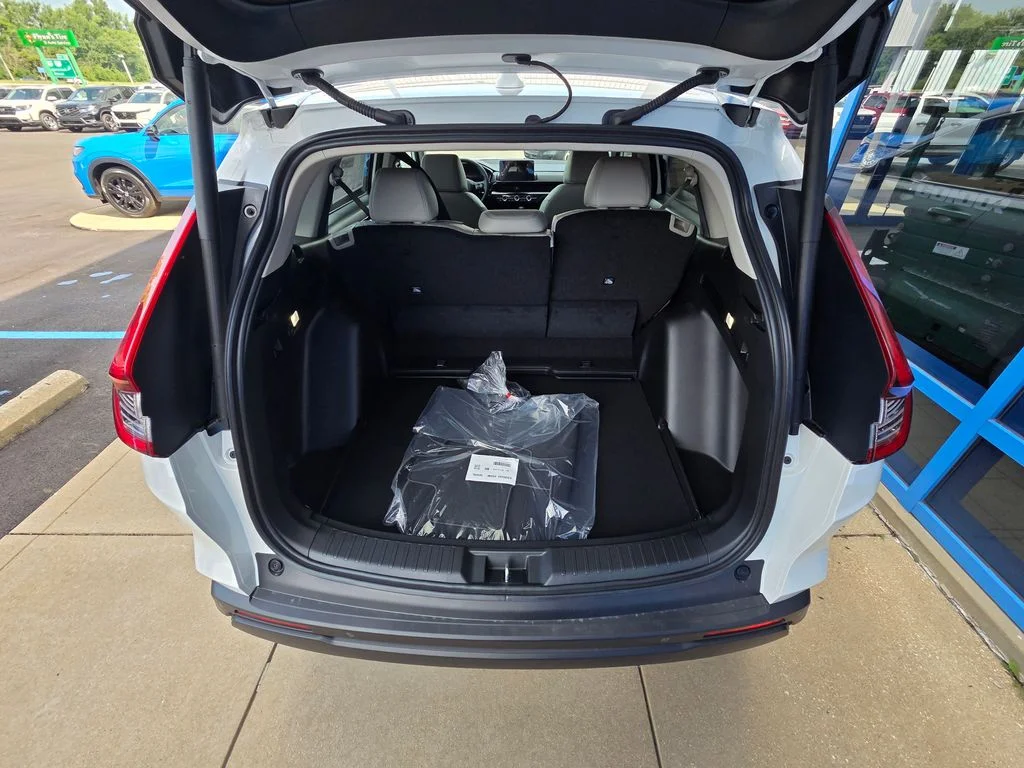 New 2026 Platinum White Pearl Honda EX-L image 14