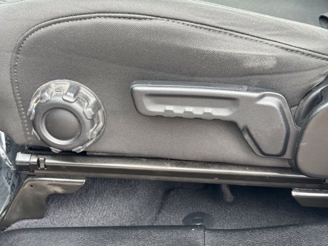 Used 2020 Gray Jeep Sport 4x4 image 16