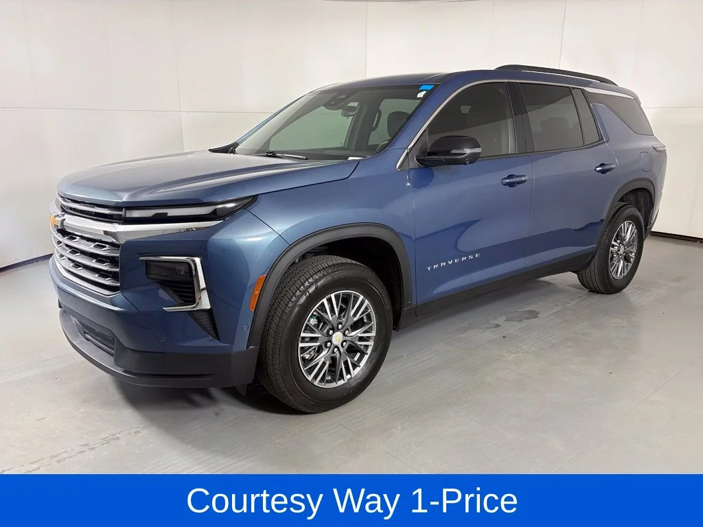 Used 2025 Blue Chevrolet LT image 5