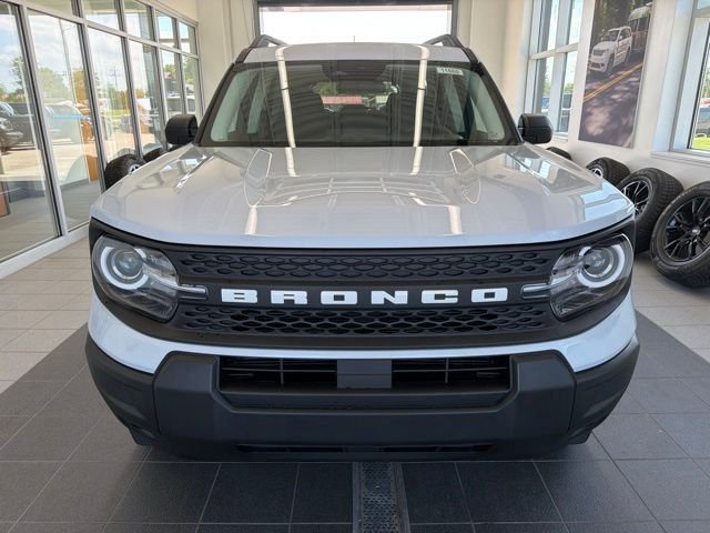 New 2026 Space White Metallic Ford Big Bend® image 2