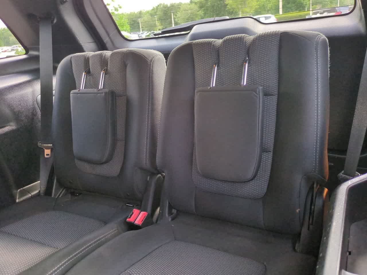 Used 2017 Magnetic Metallic Ford XLT image 13