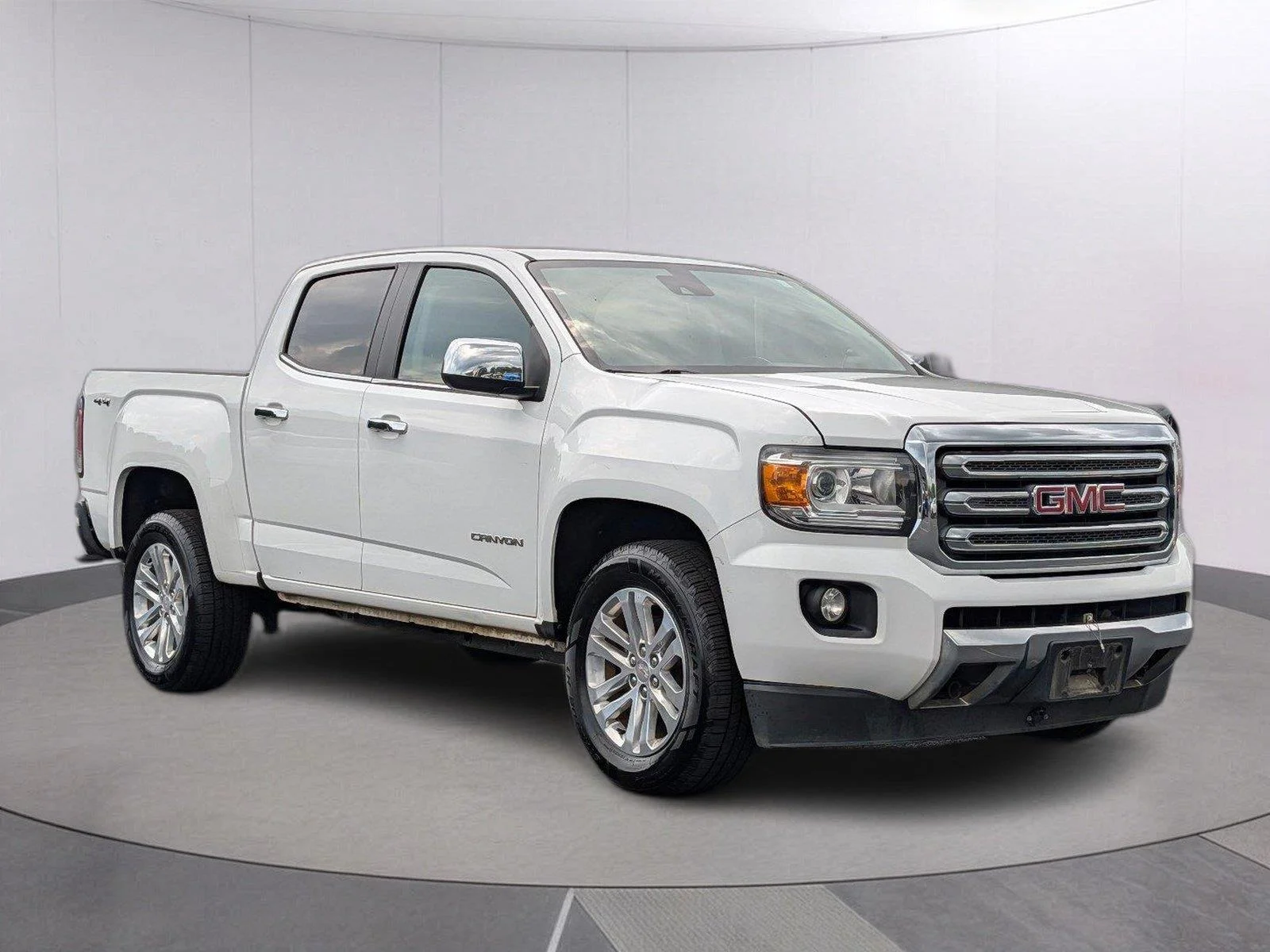 Used 2020 SUMMIT WHITE GMC 4WD SLT image 8