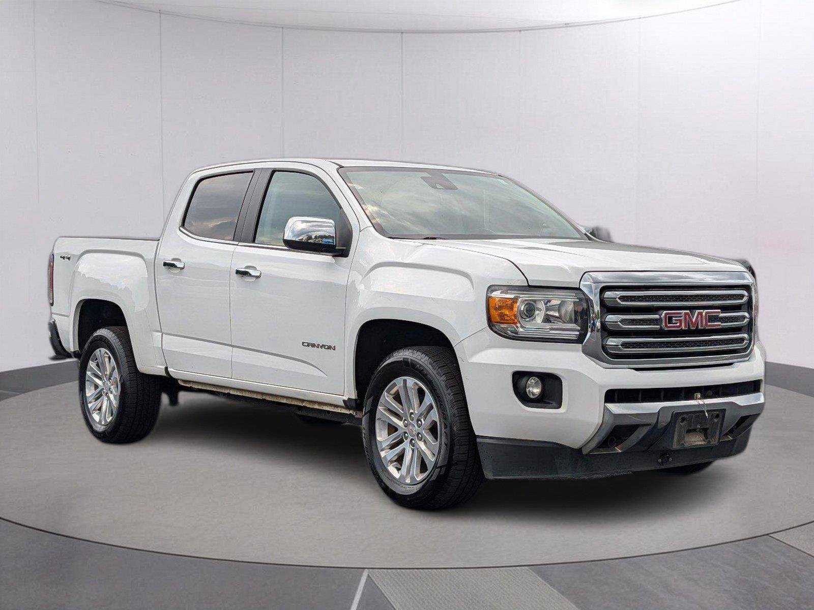 Used 2020 SUMMIT WHITE GMC 4WD SLT image 8