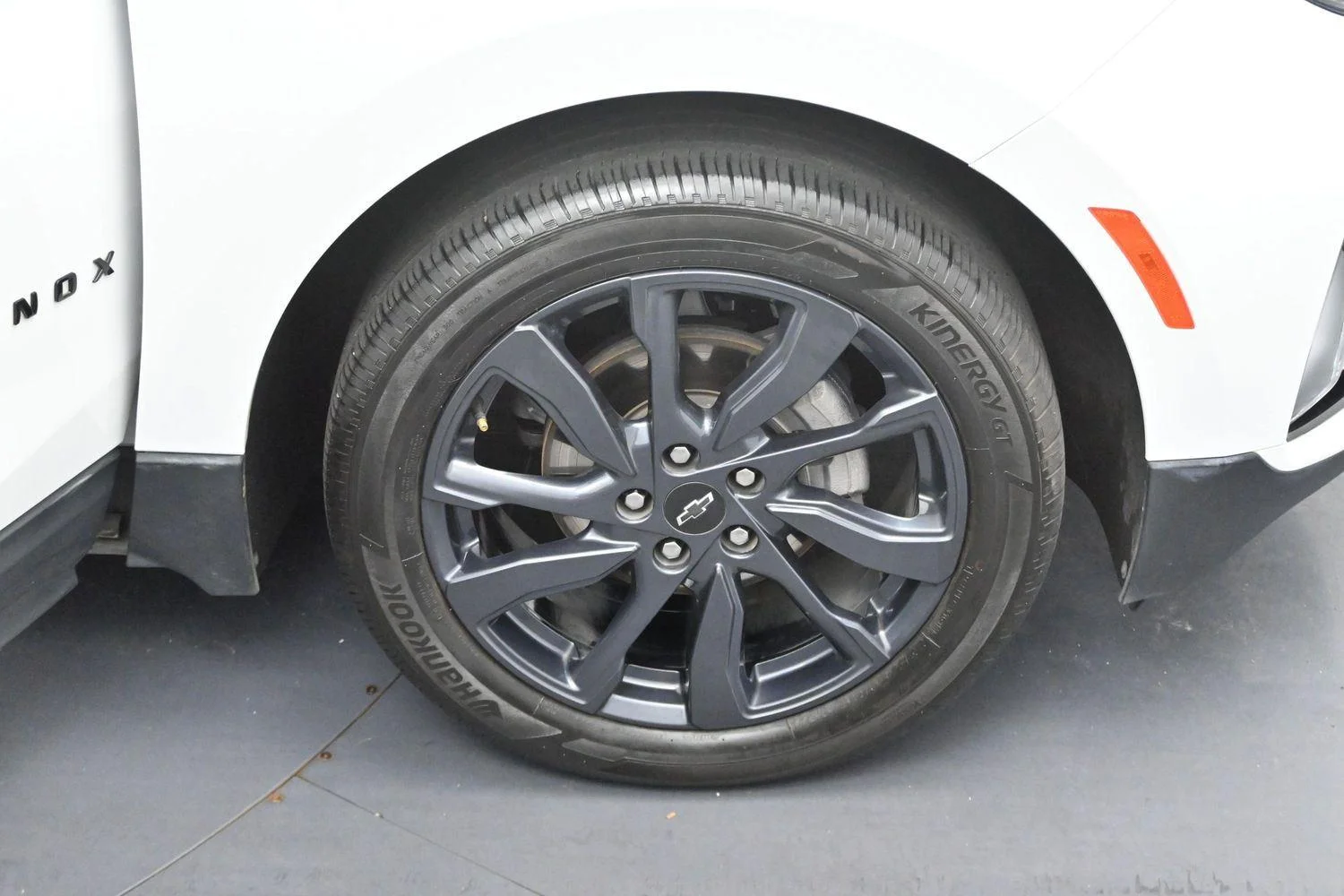 Used 2024 Summit White Chevrolet RS image 34