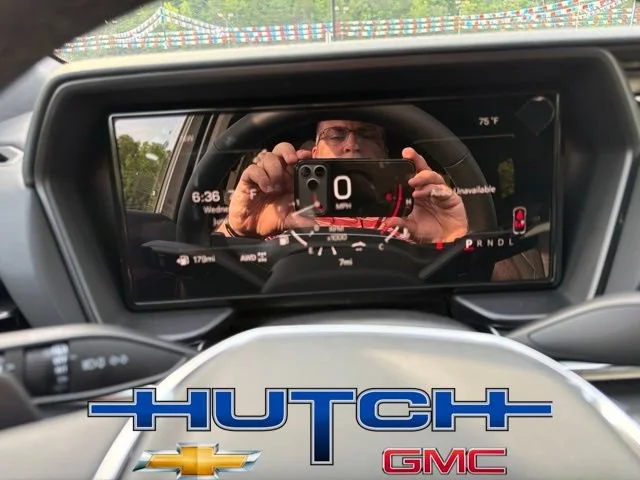 New 2027 Ebony Twilight Metallic GMC AWD Elevation image 25