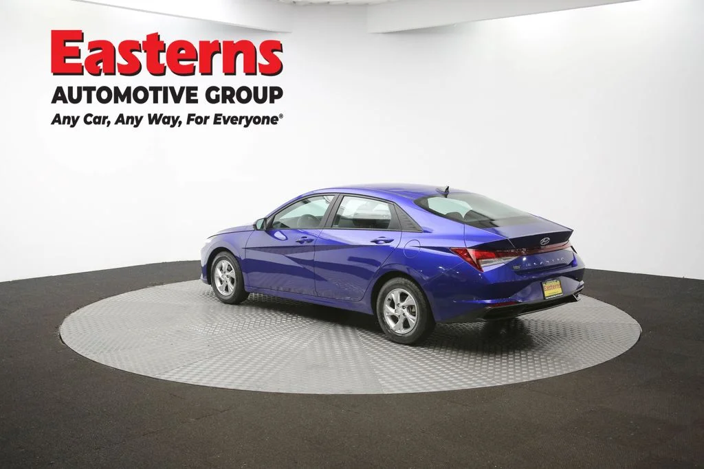 Used 2023 Blue Hyundai SE image 62
