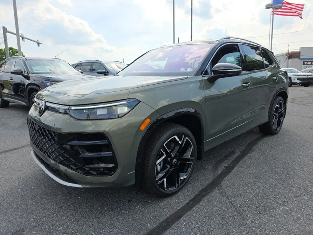 2026 Volkswagen Tiguan 2.0T SEL R-Line Turbo
