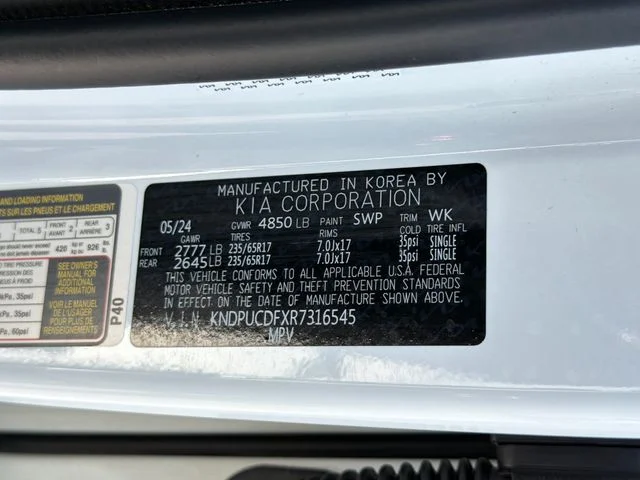 Used 2024 White Kia LX image 30