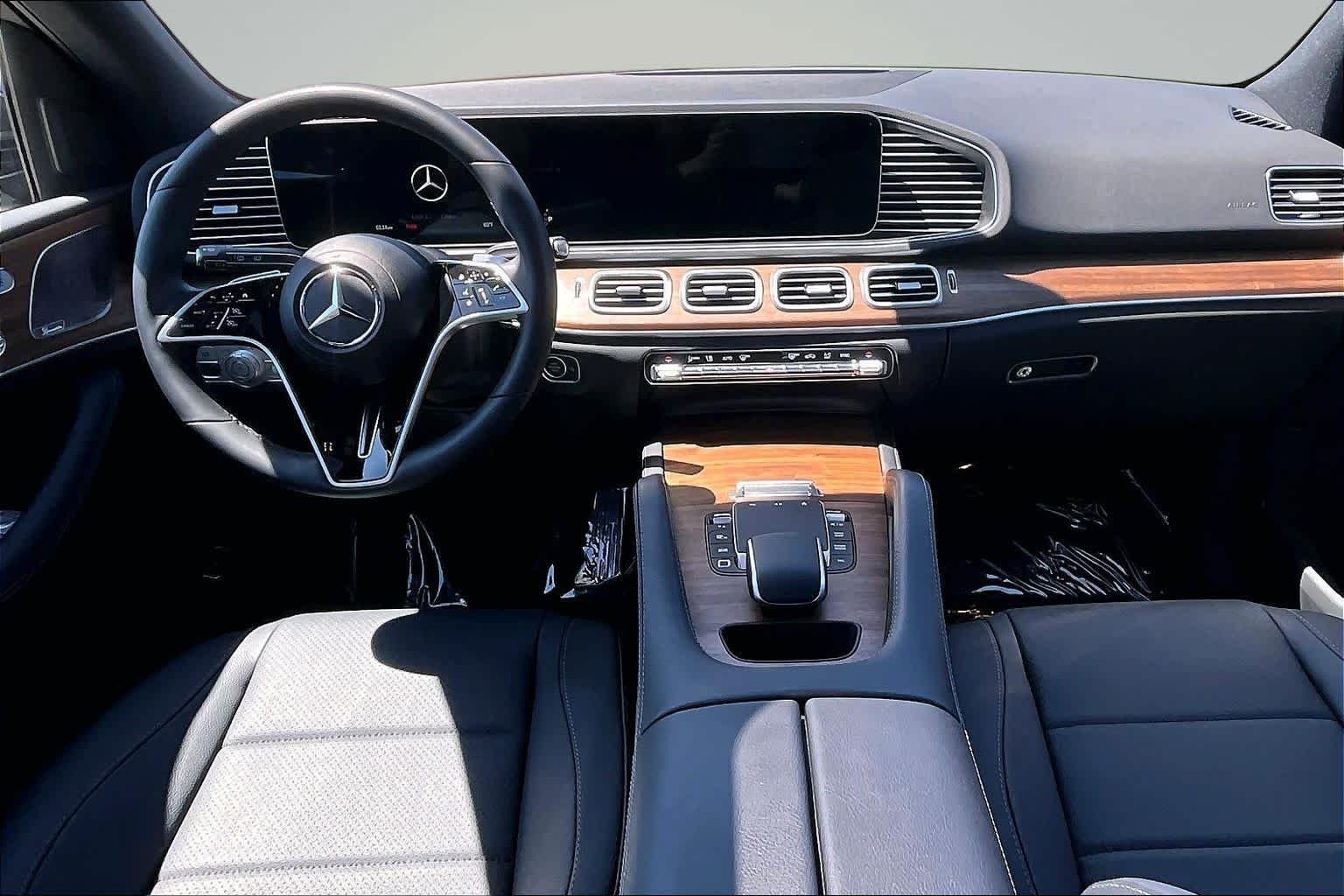 New 2026 Obsidian Black Metallic Mercedes-Benz GLE 350 image 10