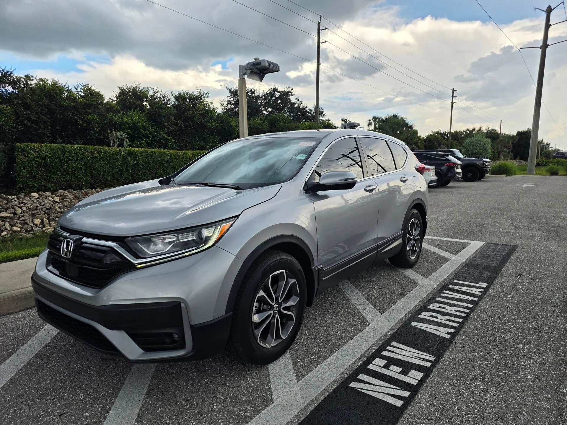 Used 2021  Honda EX-L image 1