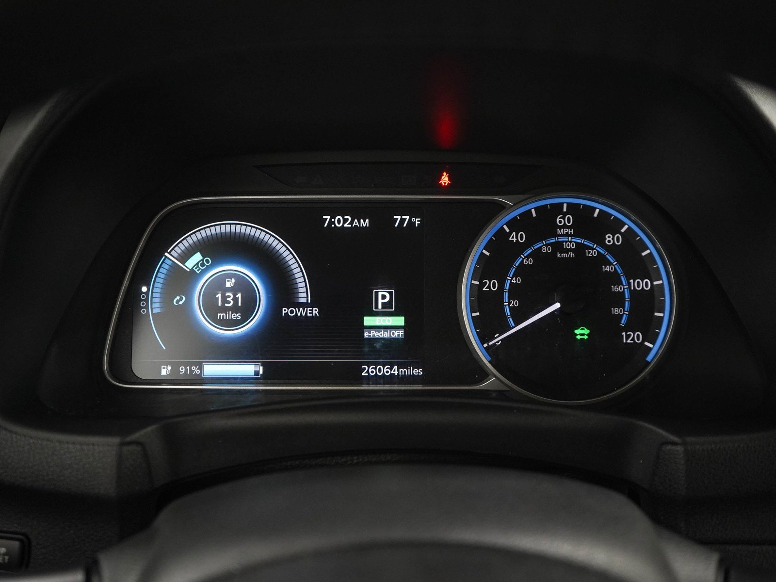 Used 2020 Gun Metallic Nissan SV Hatchback image 25