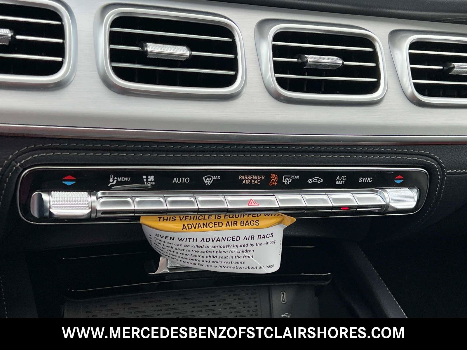 New 2026 Obsidian Black Metallic Mercedes-Benz GLE 350 image 25
