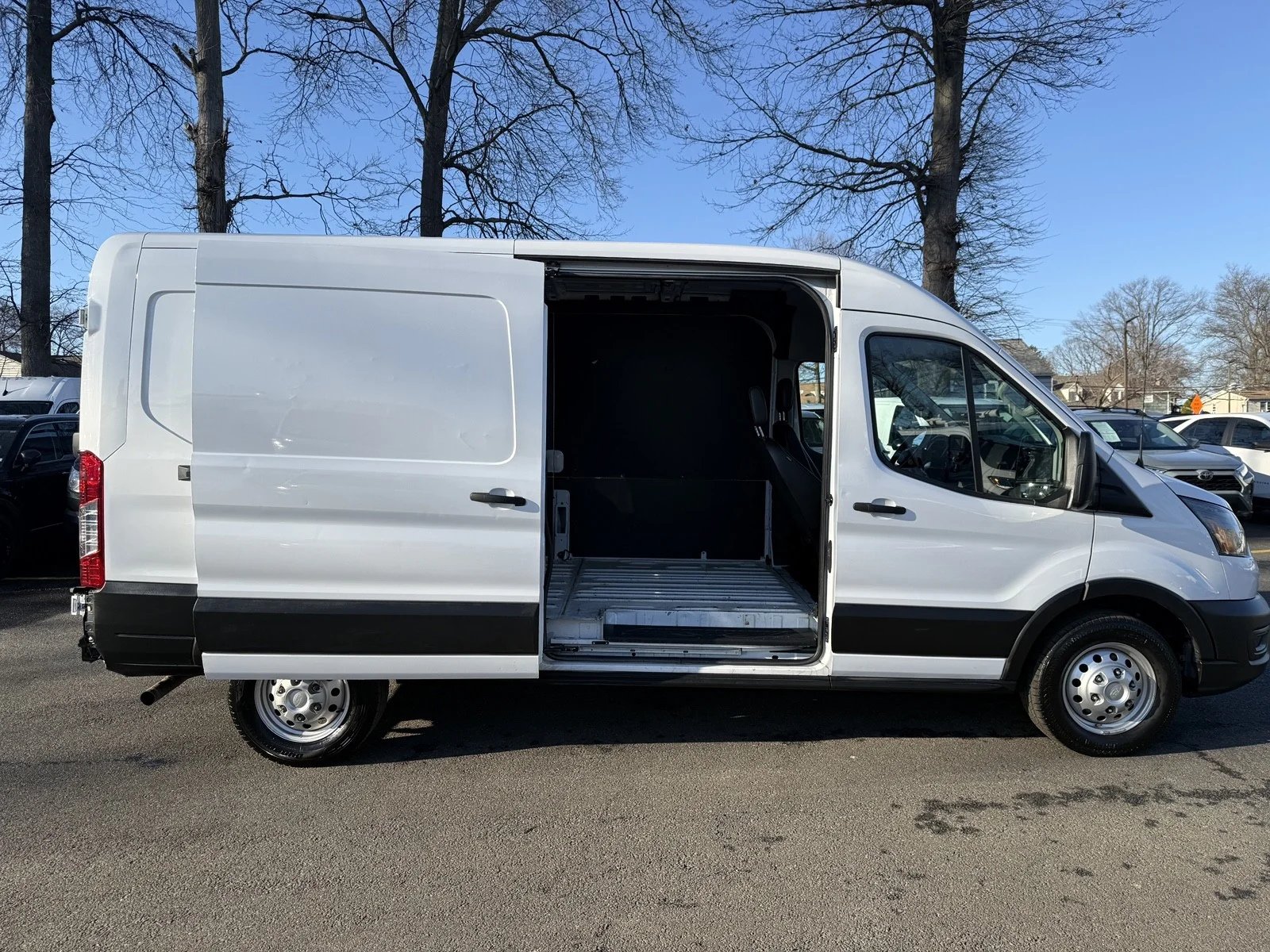Used 2023 Oxford White Ford T-250 148