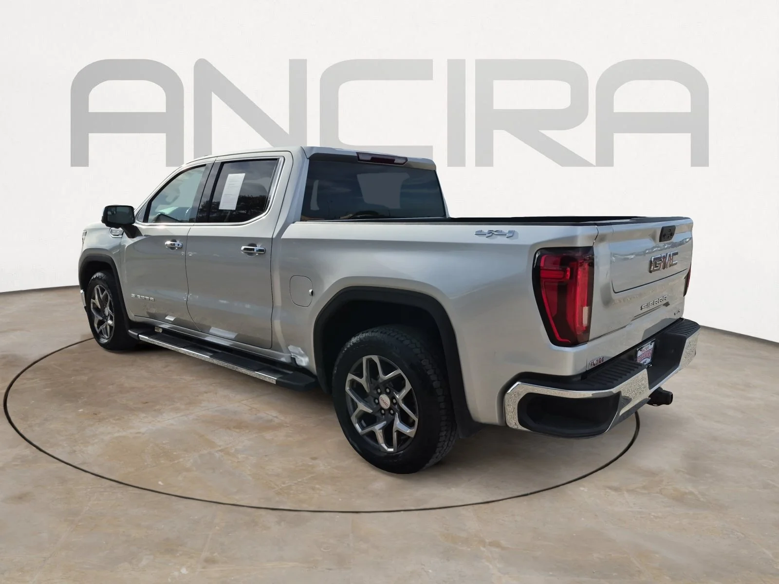 Used 2022 Quicksilver Metallic GMC SLT image 7