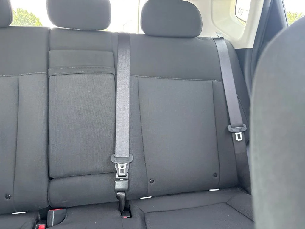 Used 2025 Gray Hyundai SEL image 14