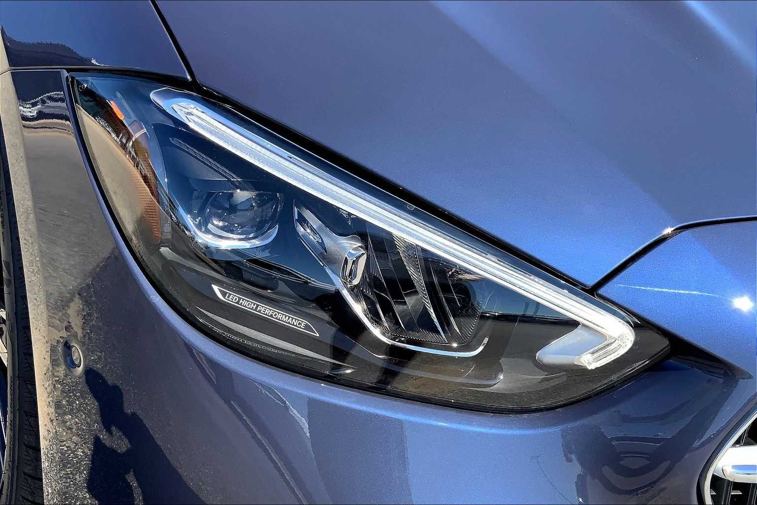 Used 2025 Twilight Blue Metallic Mercedes-Benz C 300 image 20