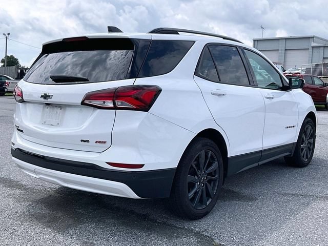 Used 2024 Summit White Chevrolet RS image 5