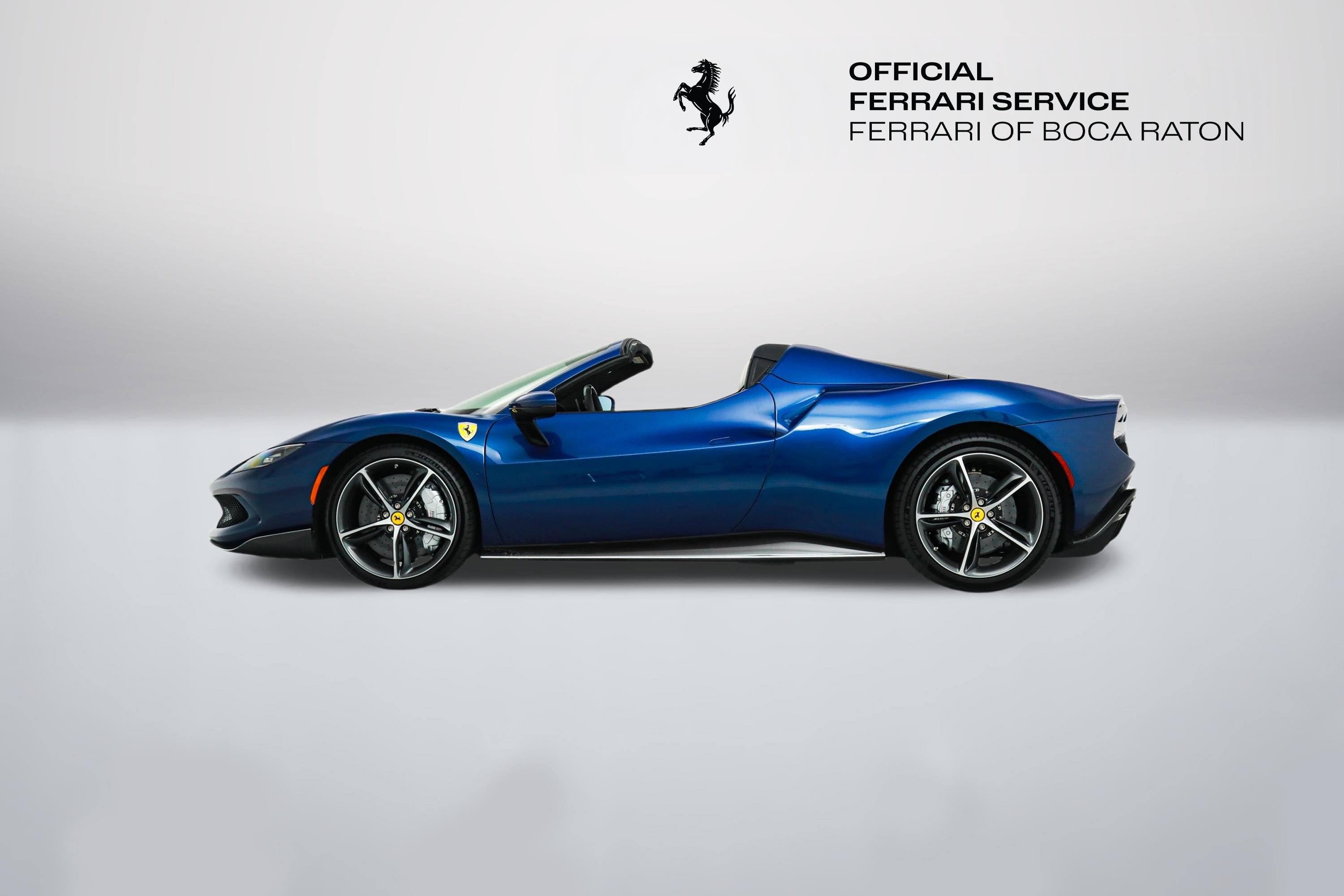 Used 2023 Blue Ferrari  image 4