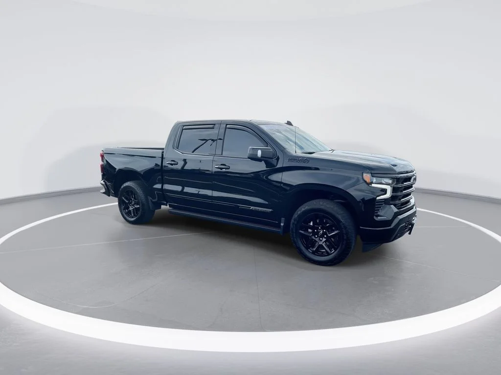 Used 2026 Black Chevrolet High Country image 2
