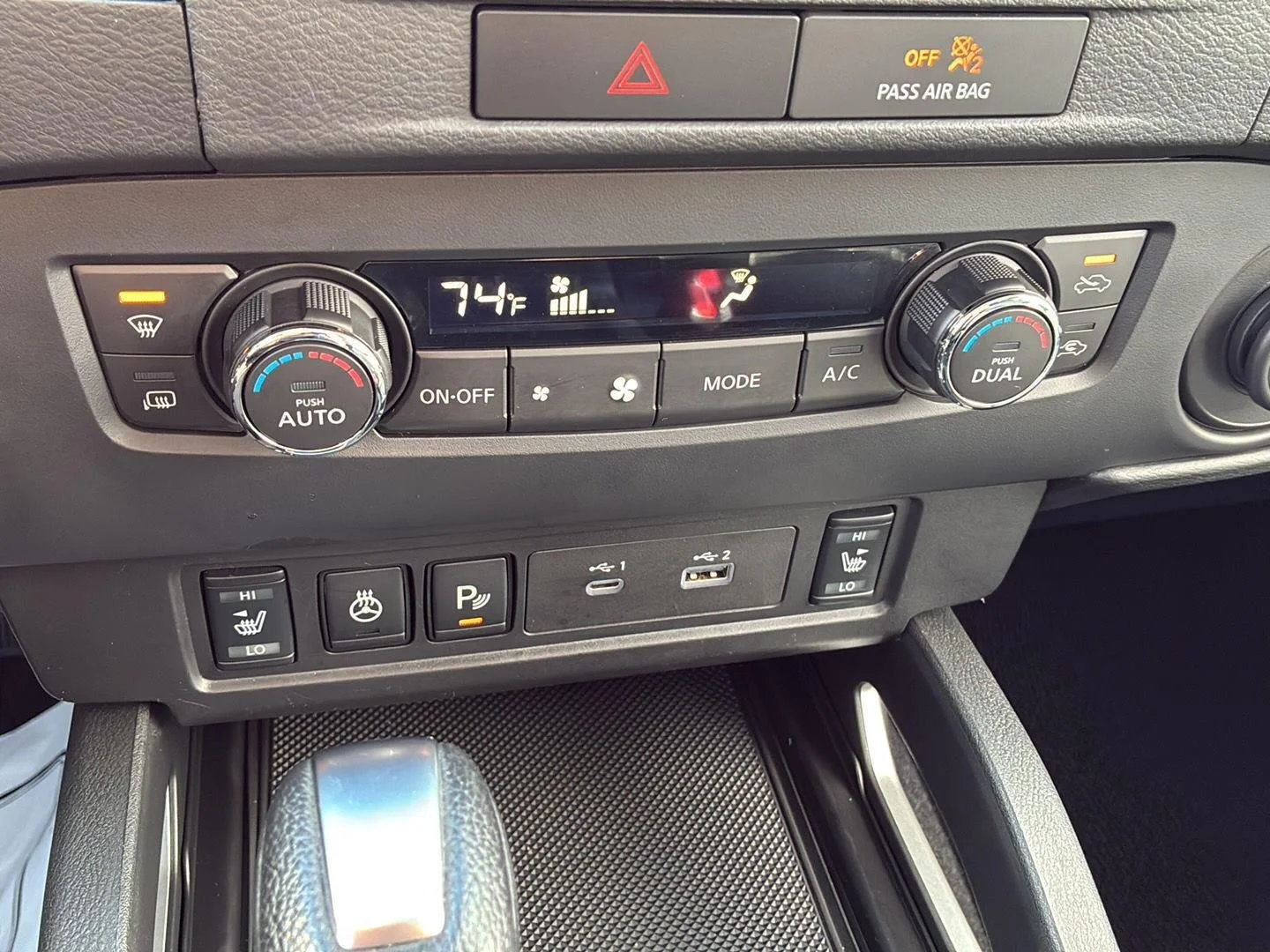 Used 2023 Glacier White Nissan SV image 25