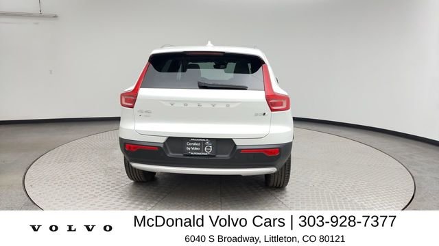 Used 2023 White Volvo B5 Plus Bright Theme image 3