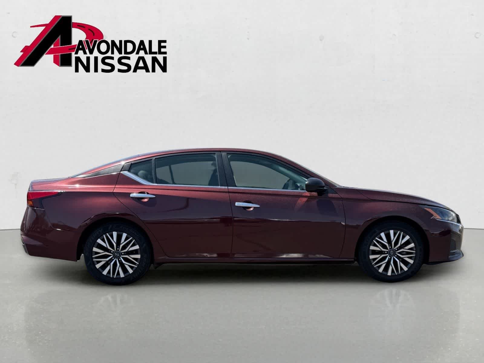 Certified Used 2024 Garnet Pearl Metallic Nissan 2.5 SV image 7