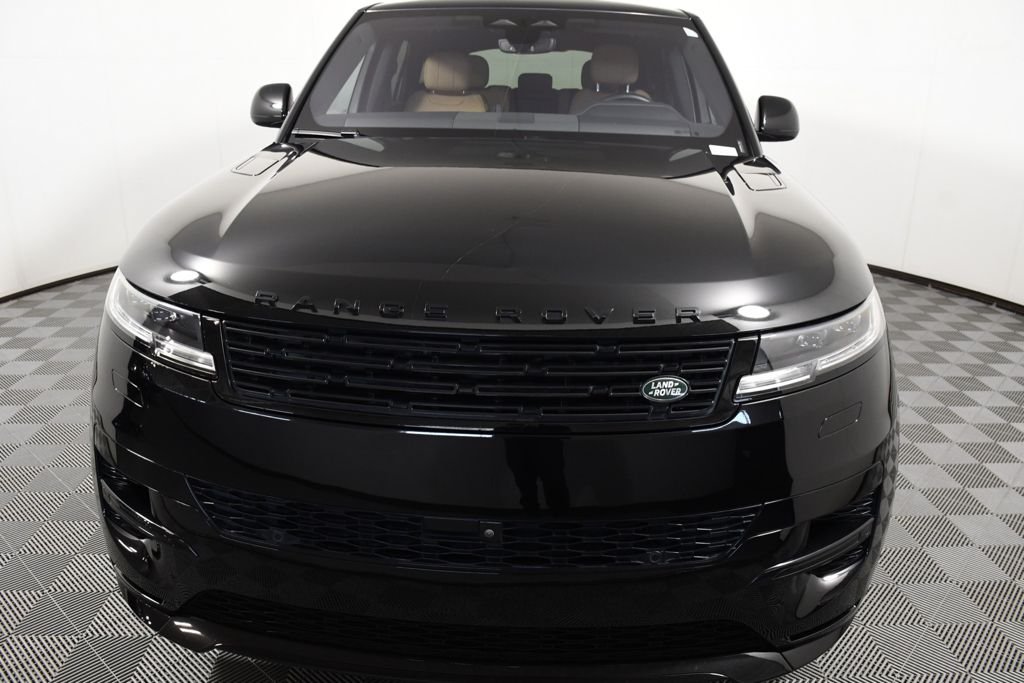 Used 2023 Santorini Black Metallic Land Rover SE Dynamic image 10