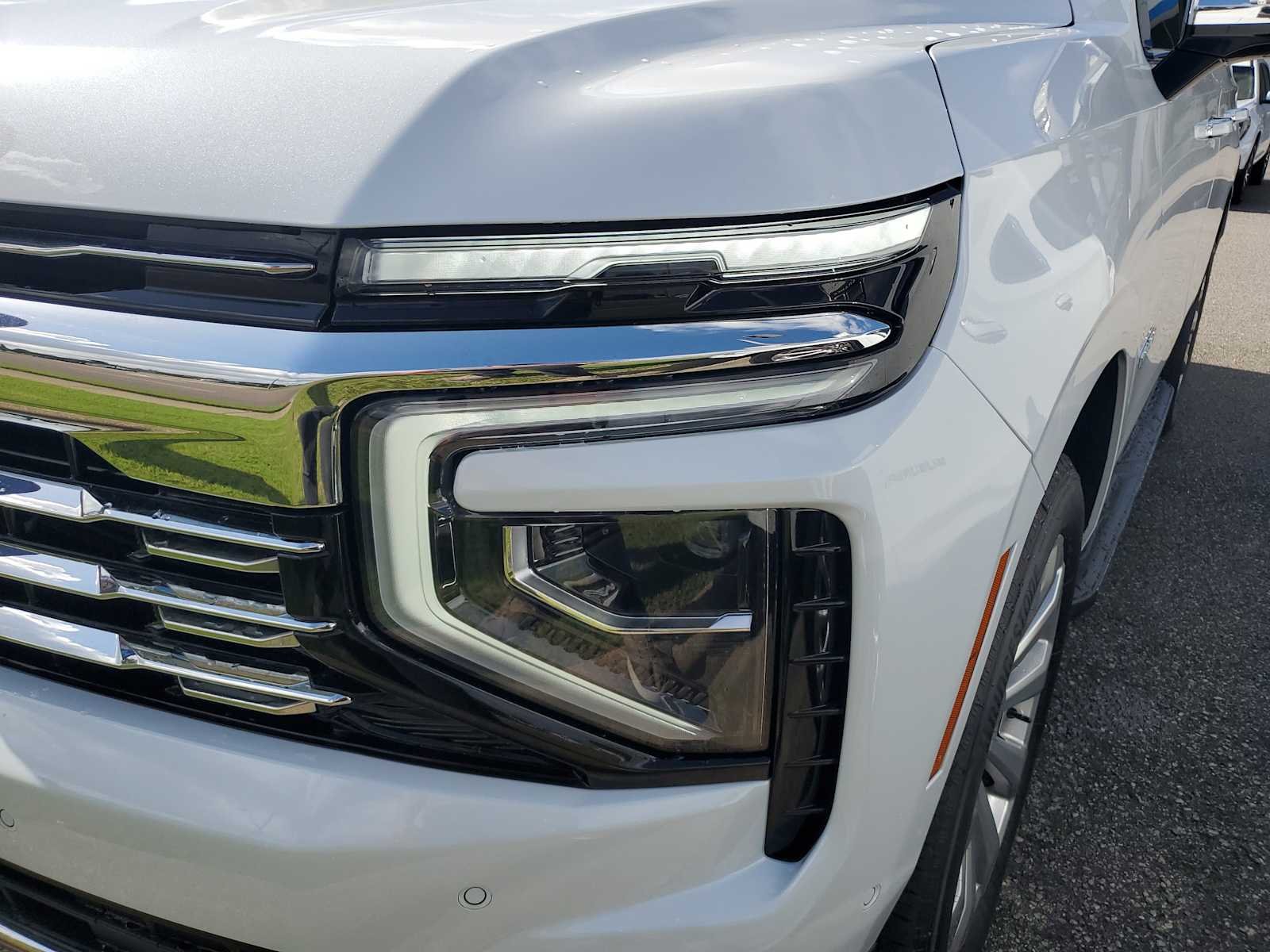New 2026 Polar White Tricoat Chevrolet Premier image 16