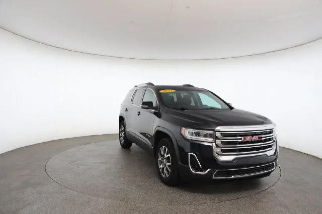 Used 2021 Blue GMC SLE image 31