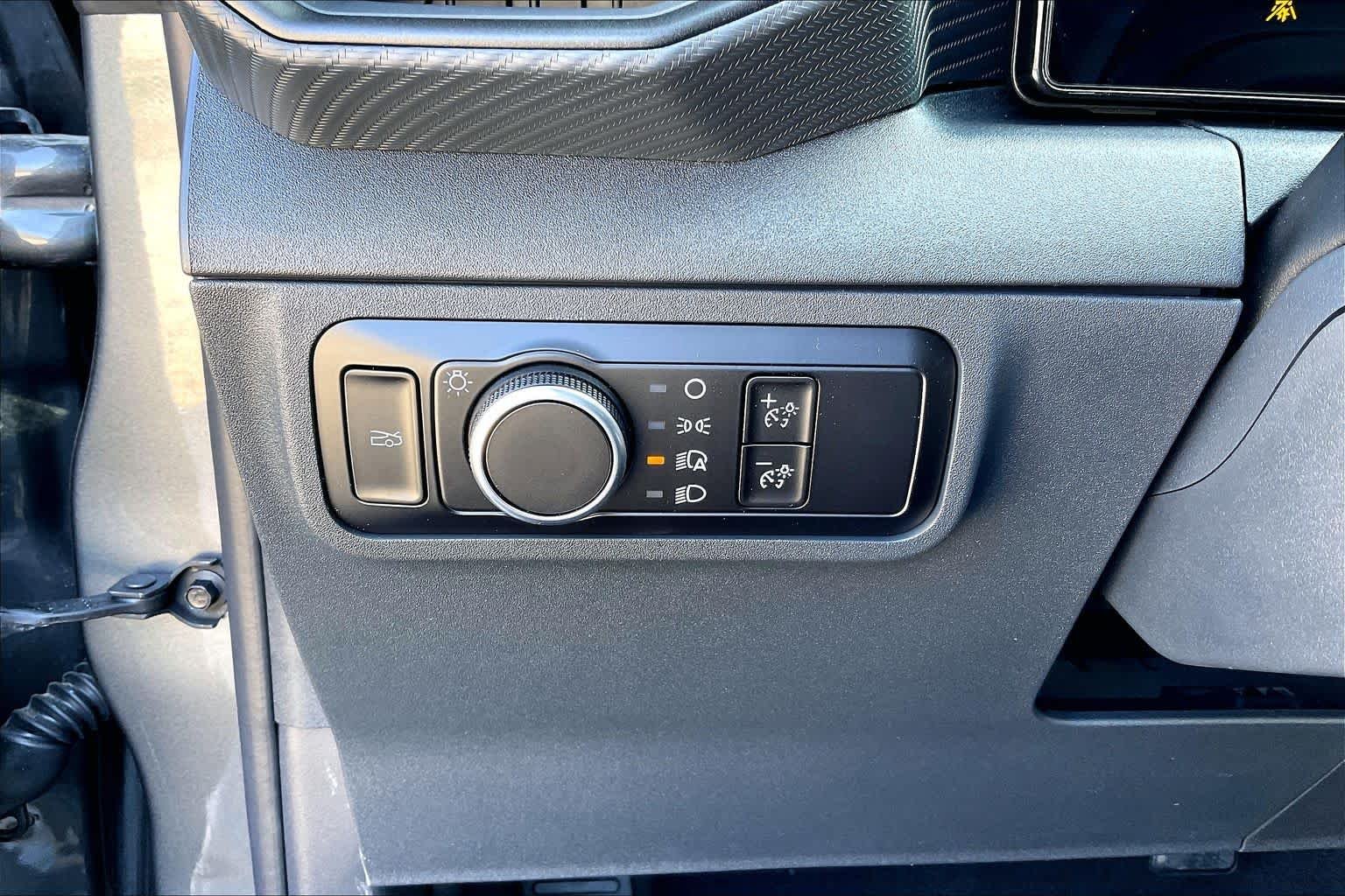 New 2026 Carbonized Gray Metallic Ford EcoBoost® Fastback image 13