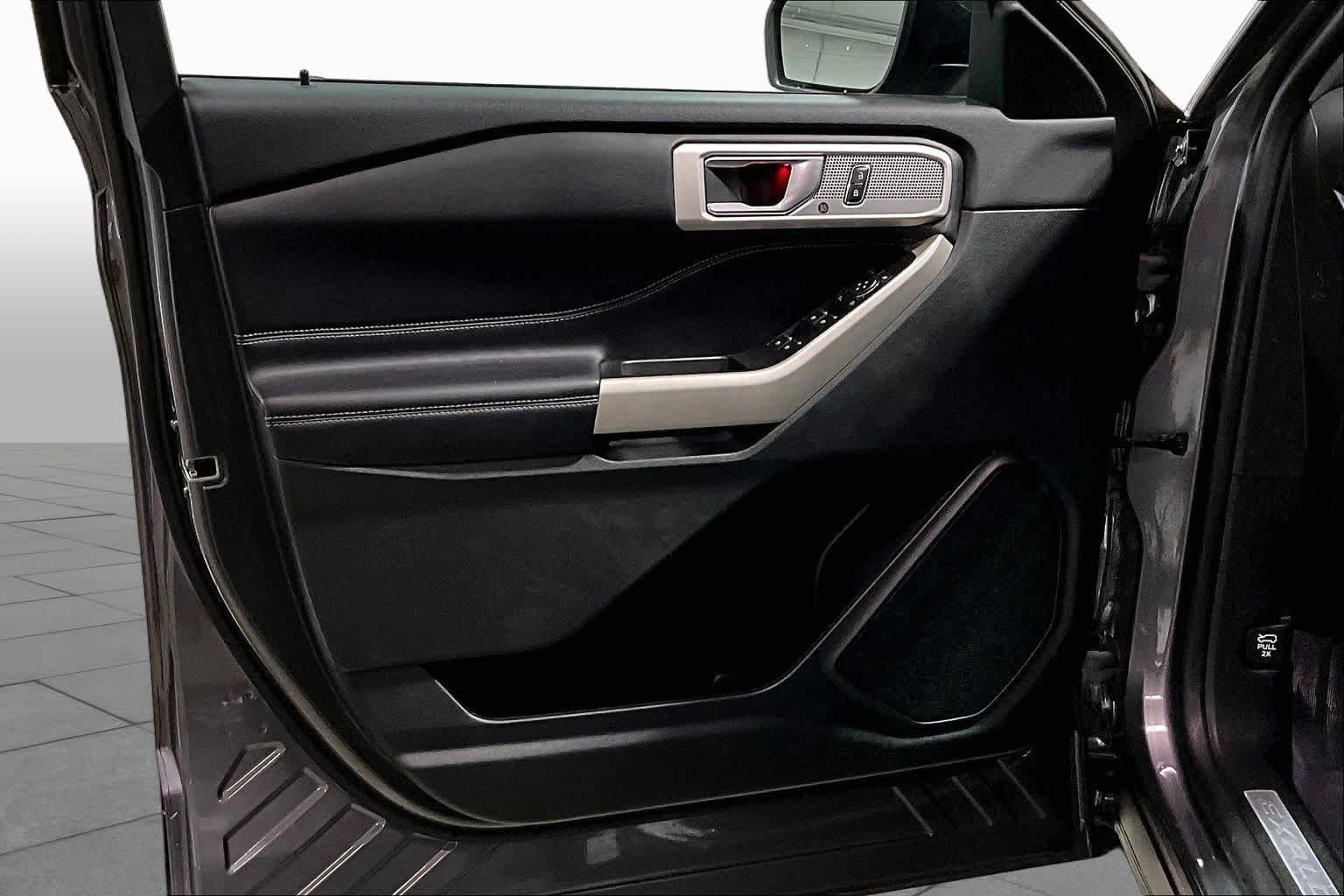 Used 2022 Carbonized Gray Metallic Ford Limited image 22