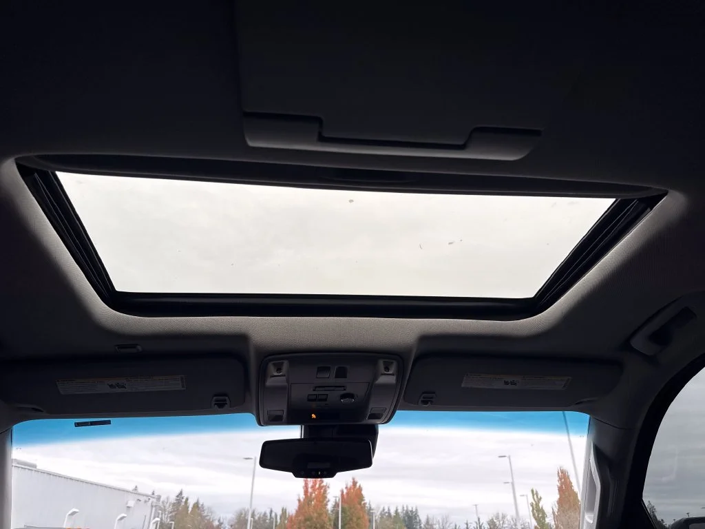Used 2016 Gray GMC Denali image 28