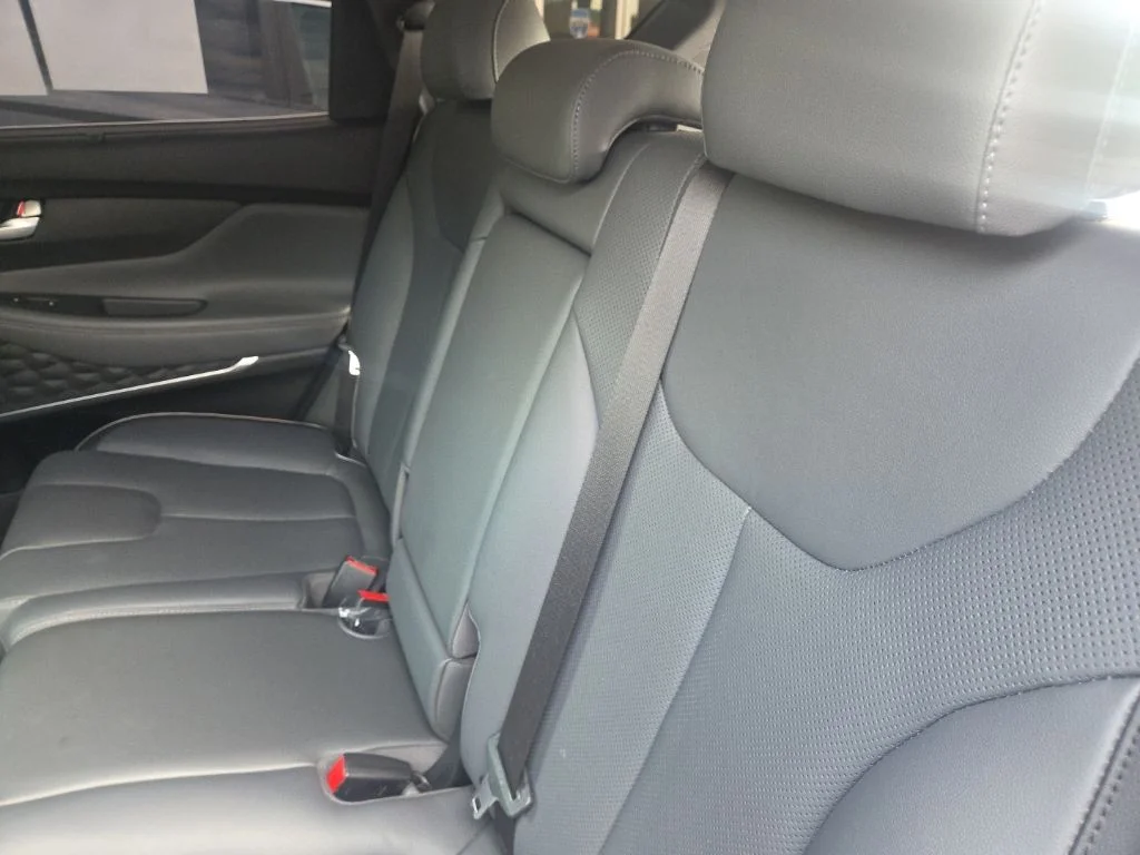 2023 Hyundai Santa Fe Limited - Photo 12