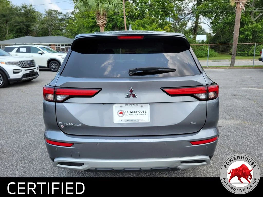Used 2024  Mitsubishi SE image 4