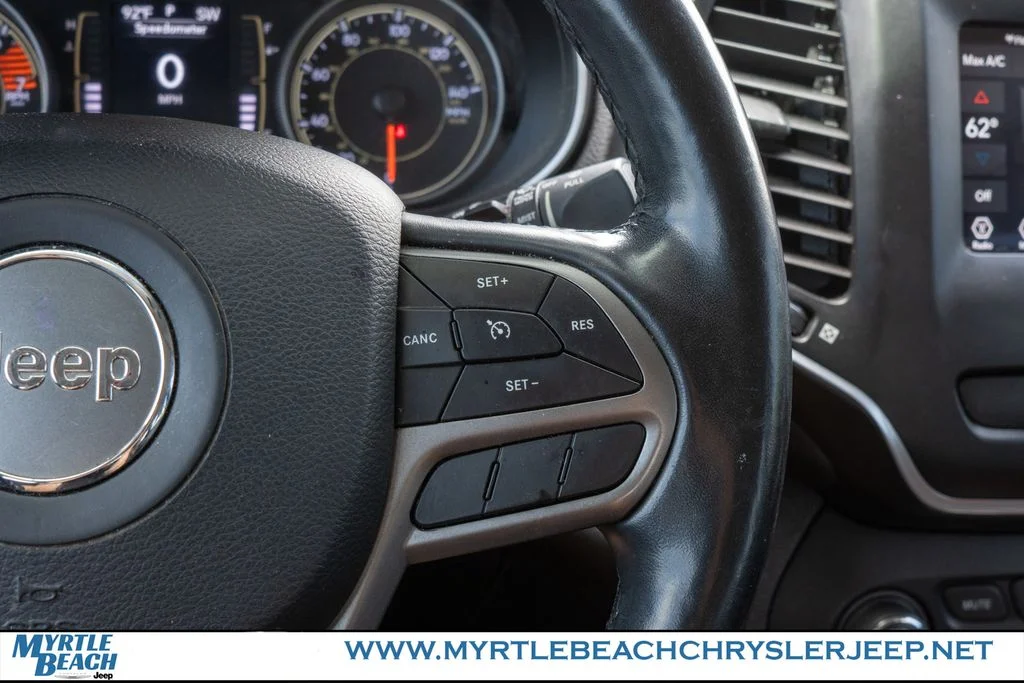 Used 2020 Slate Blue Jeep Latitude Plus image 27