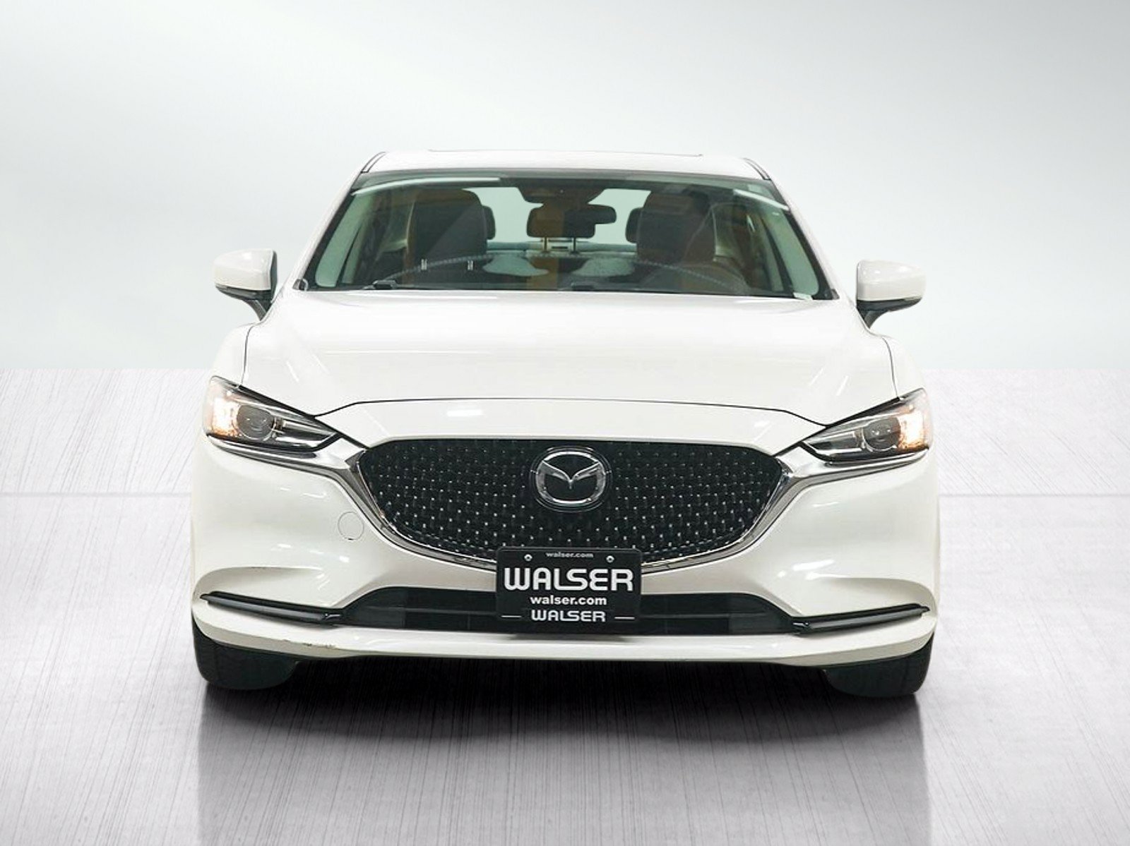 Used 2018 Snowflake White Pearl Mica Mazda Touring image 8