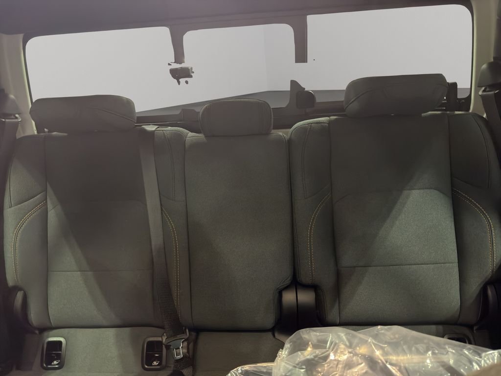New 2026 Reign Jeep Sport S image 45
