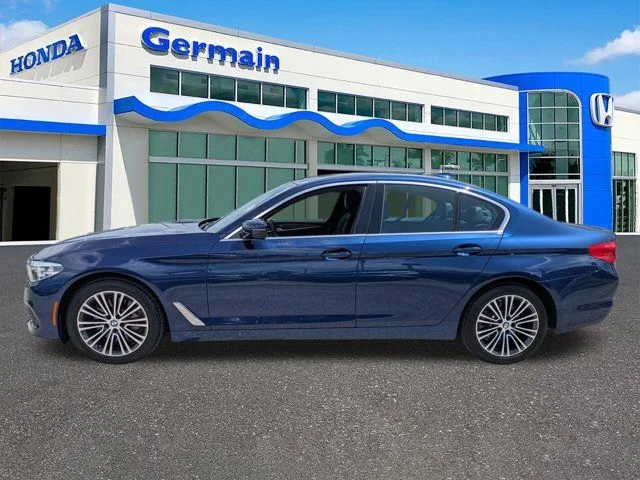 Used 2020 Blue Metallic BMW 530i xDrive image 8