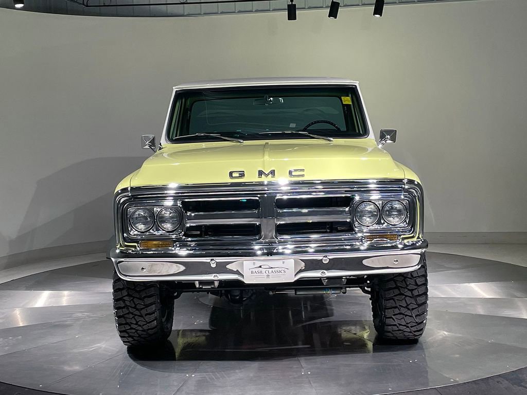 Used 1972 Yellow GMC  image 3