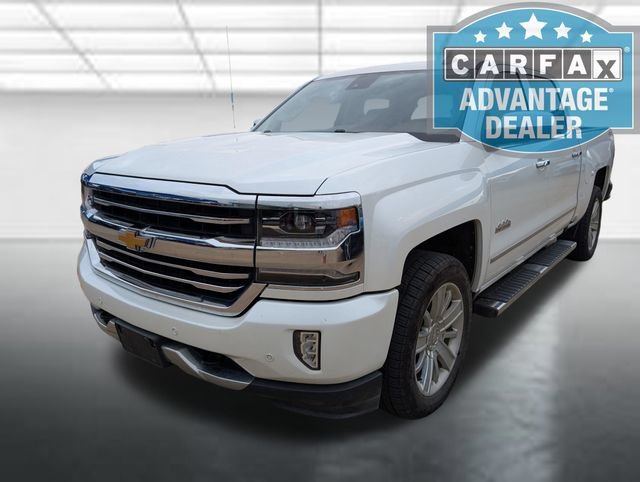 Used 2018 IRIDESCENT PEARL TRICOAT Chevrolet High Country image 29