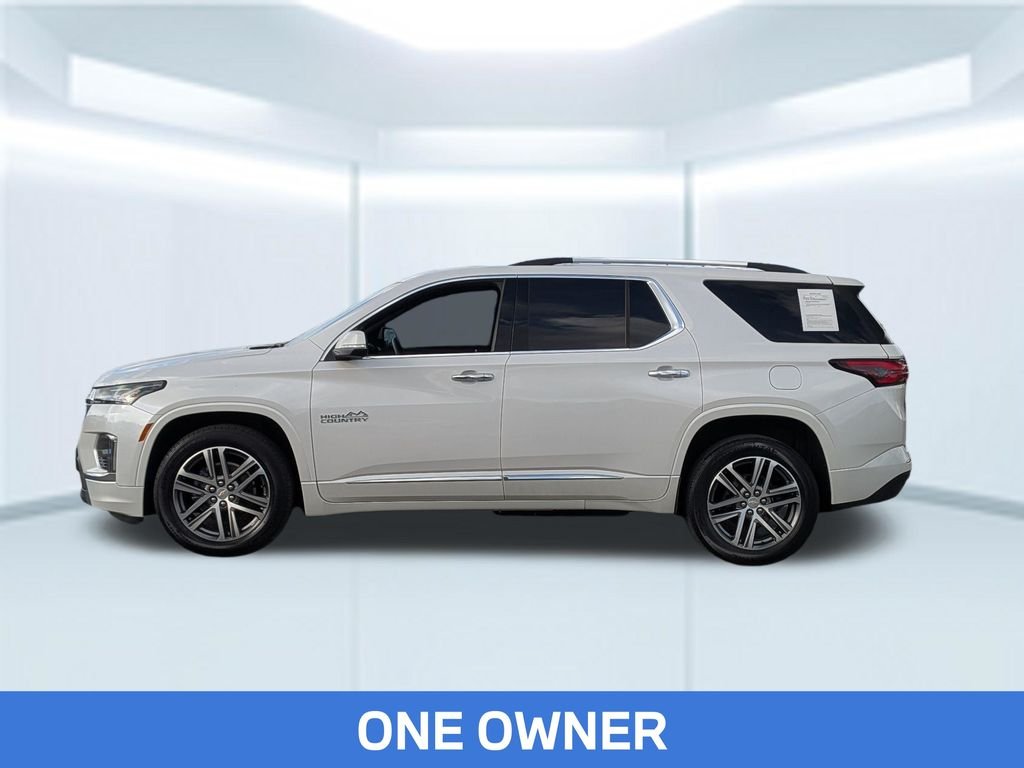 Used 2023 Beige Chevrolet High Country image 2