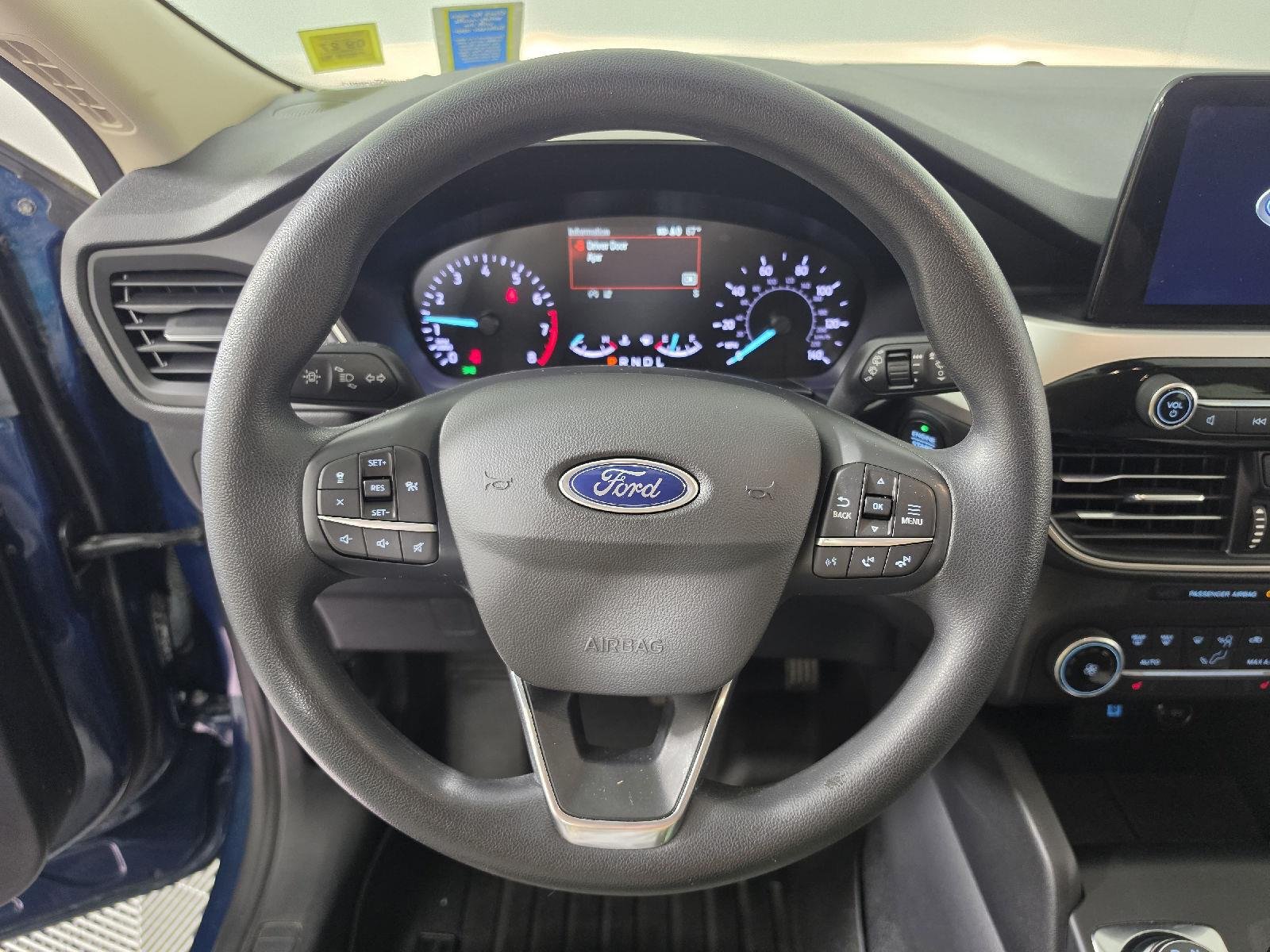 Used 2020 Dark Persian Green Ford SE image 13