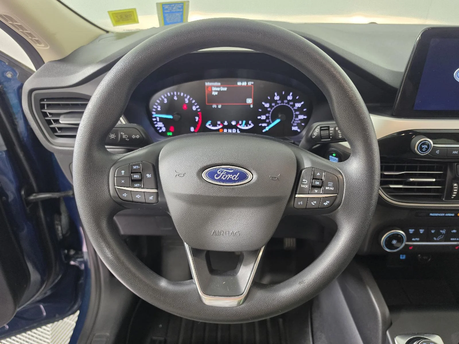 Used 2020 Dark Ford SE image 13