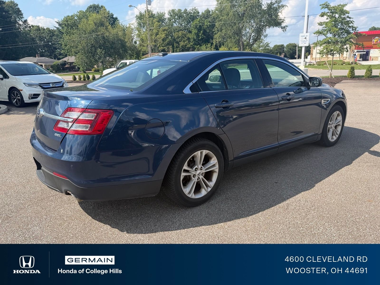 Used 2017 Ford Taurus SEL with VIN 1FAHP2E83HG133093 for sale in Wooster, OH